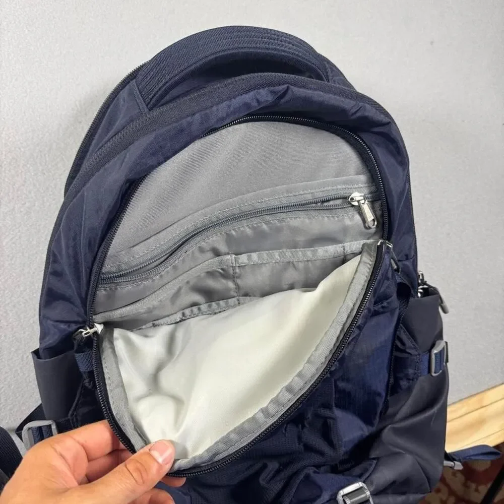 The-north-face Navy and Blue Camping-hiking